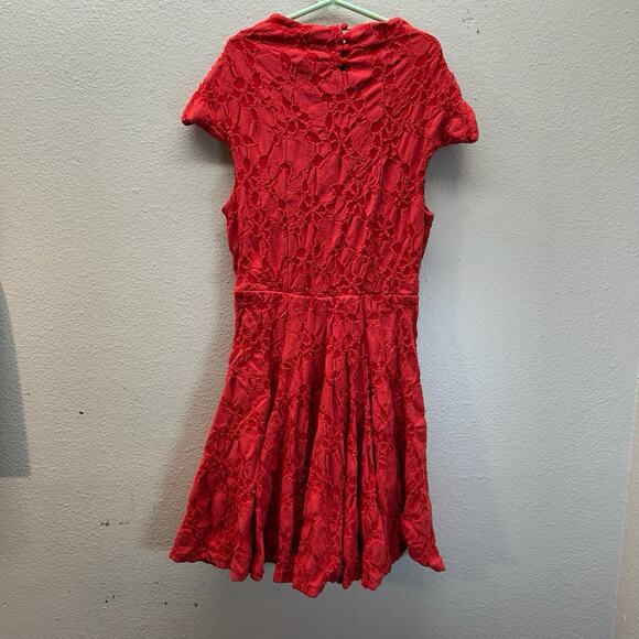 Free People Red Fit Flare Mini Boho Floral Burnout Embroidered Dress SZ XS - Picture 2 of 6